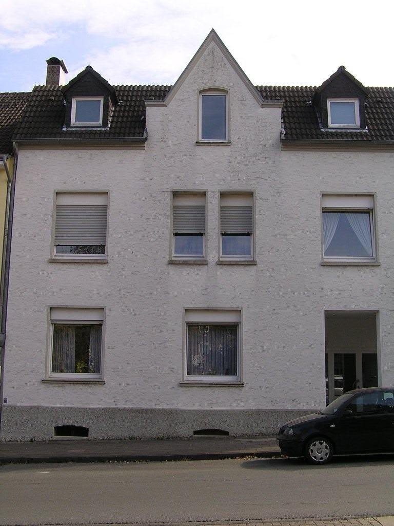 2 Zimmer Whg. DG zentral gelegen