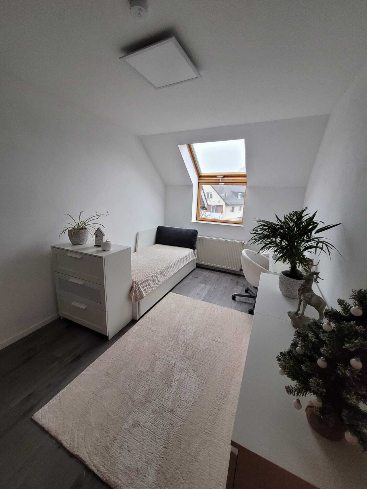 Büro / Kinderzimmer Büro / Kinderzimmer